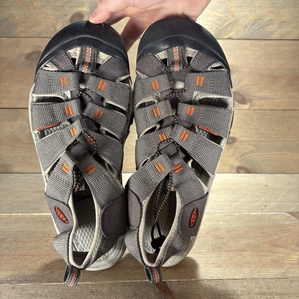 Keen Newport H2 Mens size 9.5 shoes Gray Orange waterproof Sport sandals - Picture 7 of 9